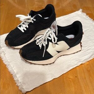 New Balance Core Casual Sneakers 327
